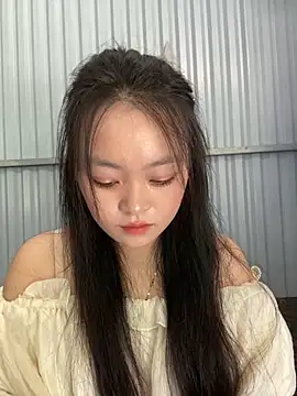 Julia-Elsa online show from 09.13.25