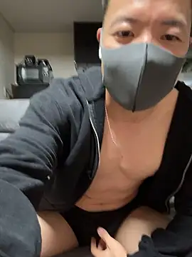 Snapshot of _K_K chatting on 10.24.25 K K online show from 10.24.25