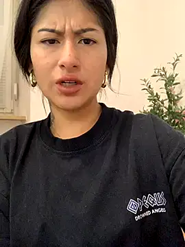 Snapshot of mrskarmaa chatting on 09.12.25 mrskarmaa online show from 09.12.25