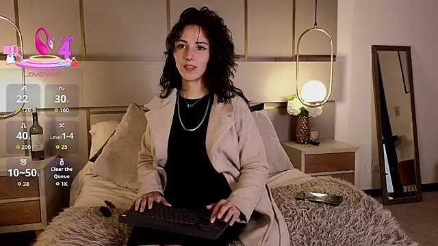 Lina Montclair online show from 03.10.26