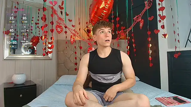 TaylerWhite online show from 09.25.25