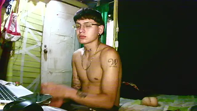 Snapshot of Ebebyjuan chatting on 05.03.26 Ebebyjuan online show from 05.03.26