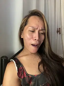 RomanticPearlTS online show from 02.15.26