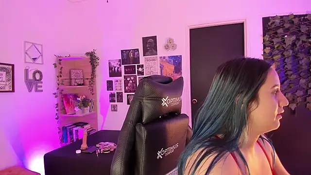 Lana Herondale online show from 11.22.25