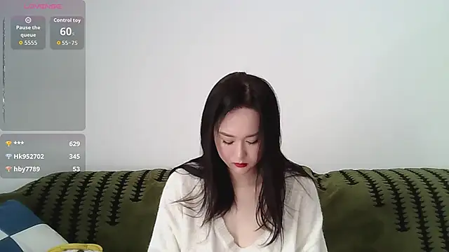 Belinda66 online show from 10.24.25