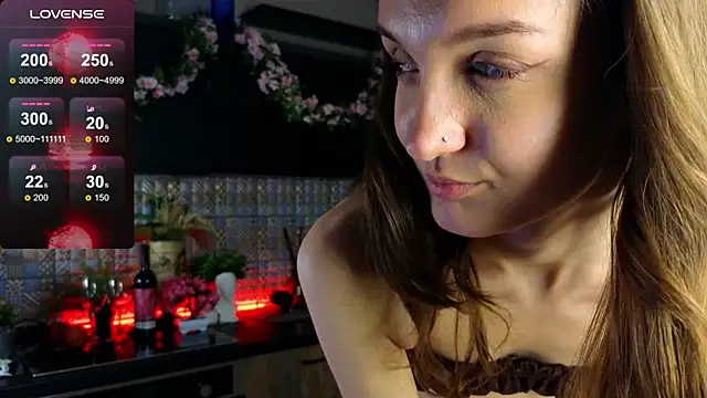 Snapshot of DebiHenks chatting on 04.30.26 DebiHenks online show from 04.30.26