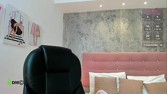 brithanycollins online show from 10.06.25