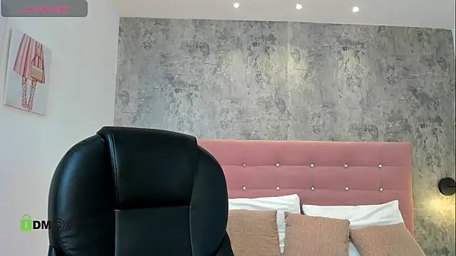 brithanycollins online show from 10.07.25