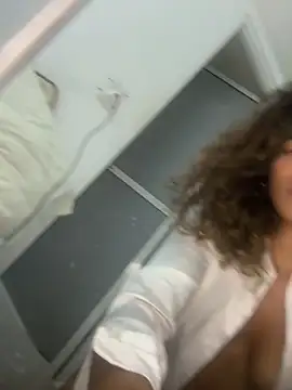 sienna glow online show from 03.01.26