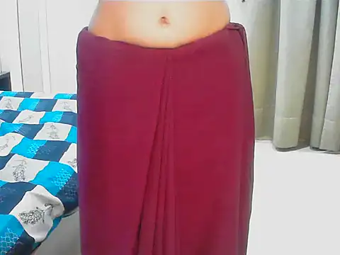 Snapshot of elize__ chatting on 10.05.25 elize   online show from 10.05.25