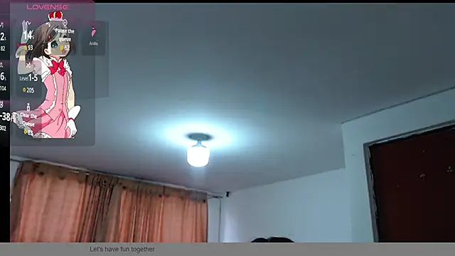 Snapshot of Hanna-11 chatting on 09.22.25 Hanna-11 online show from 09.22.25