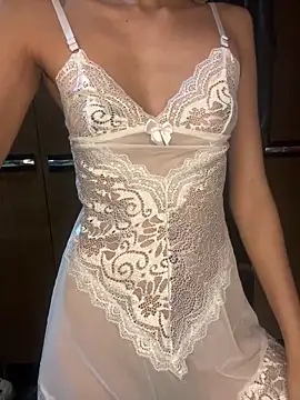 Snapshot of sunset24 chatting on 02.11.26 sunset24 online show from 02.11.26