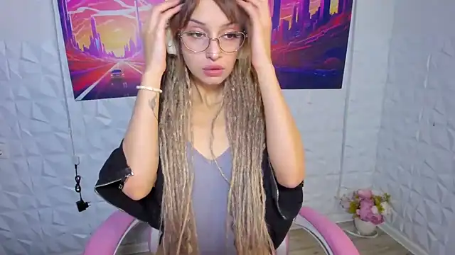 Ameli Shell online show from 10.04.25