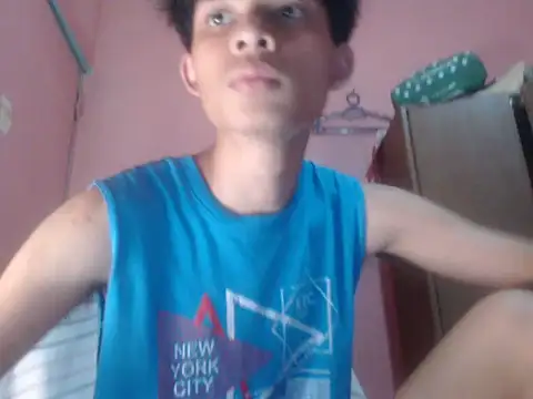 Snapshot of Kyoshi_19 chatting on 04.06.26 Kyoshi 19 online show from 04.06.26