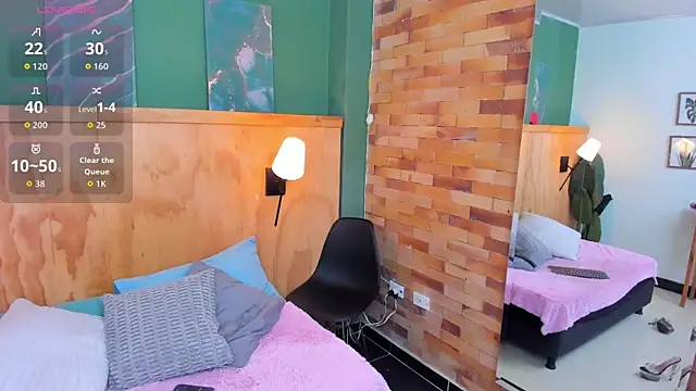 milavega  online show from 10.30.25