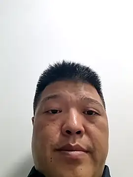Snapshot of hiwoaini chatting on 06.18.26 hiwoaini online show from 06.18.26