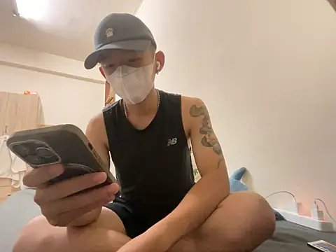 boyjoe10 online show from 05.17.26