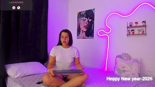 Dilan and Mia online show from 01.10.26