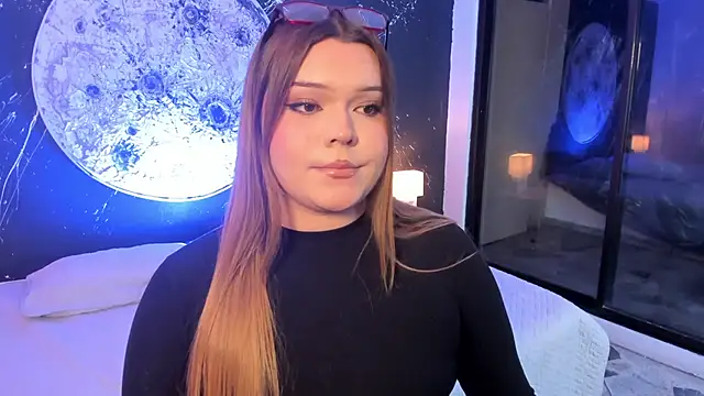 Maxxxine1 online show from 10.09.25