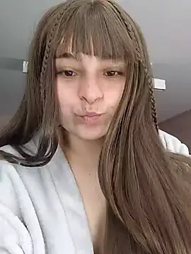 Aurora blaack online show from 09.21.25