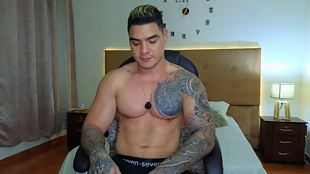 Steven Velez online show from 12.02.25