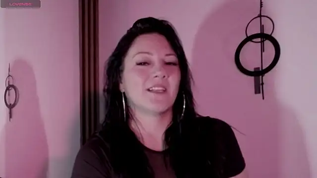 Snapshot of karla_valk1 chatting on 10.02.25 karla valk1 online show from 10.02.25