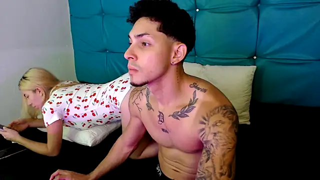 Bunny Petit online show from 12.17.25