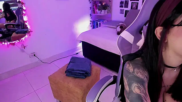 Liz rogers x online show from 11.09.25