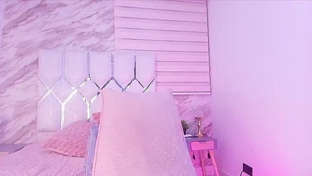 Snapshot of cataleya_ebony_ chatting on 02.03.26 cataleya ebony online show from 02.03.26