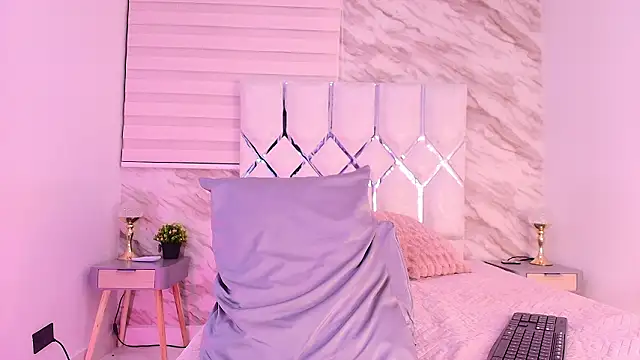 Snapshot of cataleya_ebony_ chatting on 03.04.26 cataleya ebony online show from 03.04.26