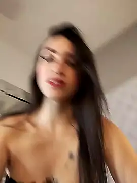 MeganHoffmaan online show from 11.04.25