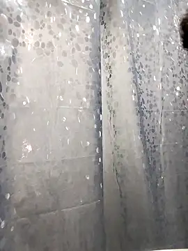 Snapshot of Lale-Adrian chatting on 12.20.25 Lale-Adrian online show from 12.20.25