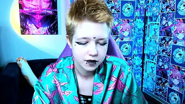 Snapshot of CarolineRichter chatting on 09.14.25 CarolineRichter online show from 09.14.25