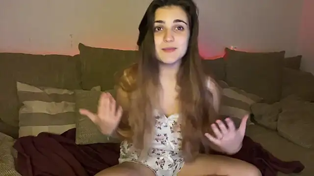 Vivalenti Kiss online show from 11.21.25