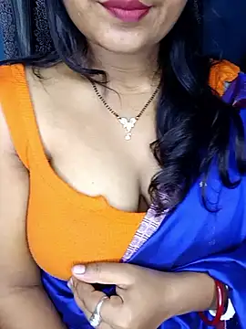Snapshot of Naughty-Chaaya chatting on 03.19.26 Naughty-Chaaya online show from 03.19.26