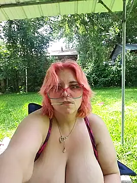 Snapshot of g0lden_are0las89 chatting on 06.27.26 g0lden are0las89 online show from 06.27.26