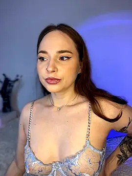 Snapshot of AlexaSpark_ chatting on 09.14.25 AlexaSpark  online show from 09.14.25