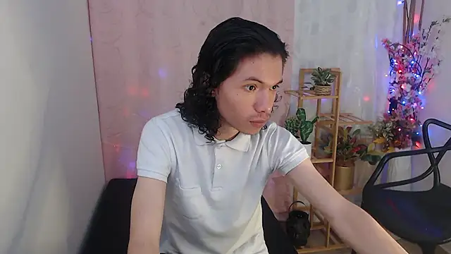 Xoxo Smiles online show from 01.31.26