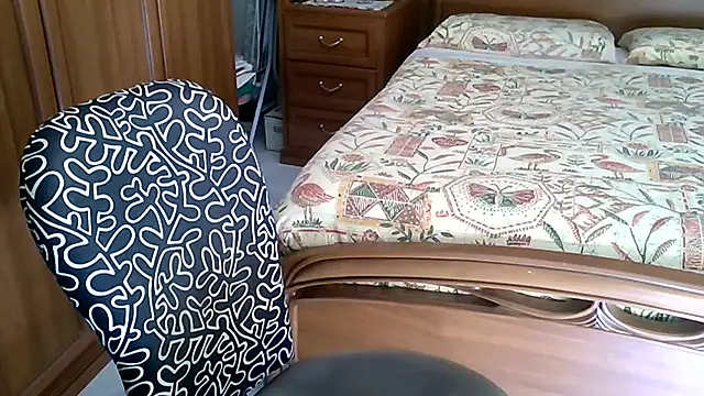 MisterX 99 online show from 10.08.25