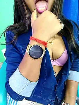 Snapshot of Puja-baby chatting on 01.12.26 Puja-baby online show from 01.12.26
