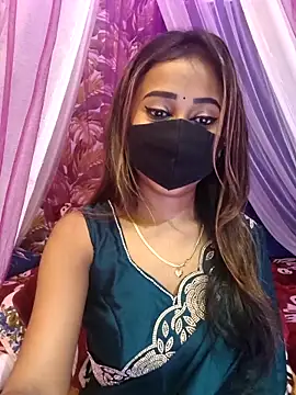 Snapshot of Puja-baby chatting on 05.08.26 Puja-baby online show from 05.08.26