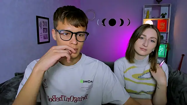 eva smiith  online show from 09.14.25