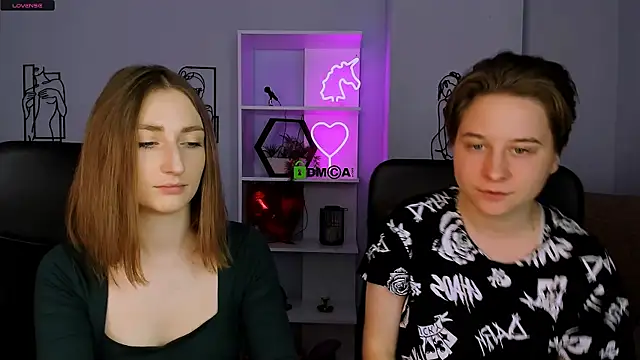 eva smiith  online show from 10.03.25