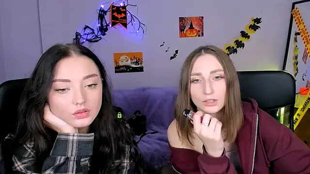 eva smiith  online show from 10.20.25