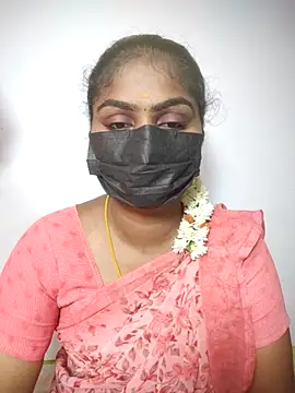 Snapshot of Tamil_Princess12 chatting on 05.02.26 Tamil Princess12 online show from 05.02.26