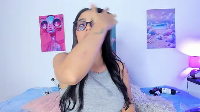 malthe 022 online show from 10.23.25