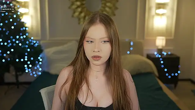 Snapshot of Esmie_Smile chatting on 01.17.26 Esmie Smile online show from 01.17.26