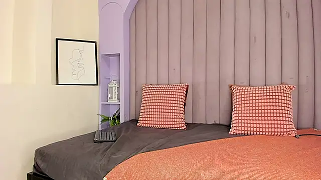 RiriiBrunette   online show from 10.15.25