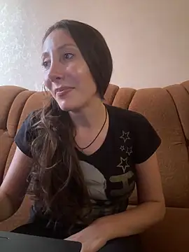 HellaryTourent online show from 09.09.25