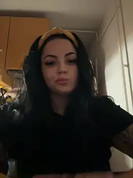 sexybunny18255 online show from 09.28.25